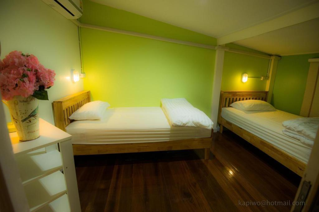 De Hostel Прачуап Кири Кан Екстериор снимка