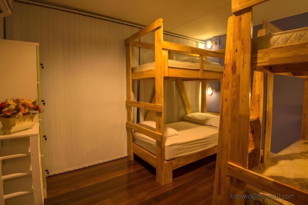 De Hostel Прачуап Кири Кан Екстериор снимка
